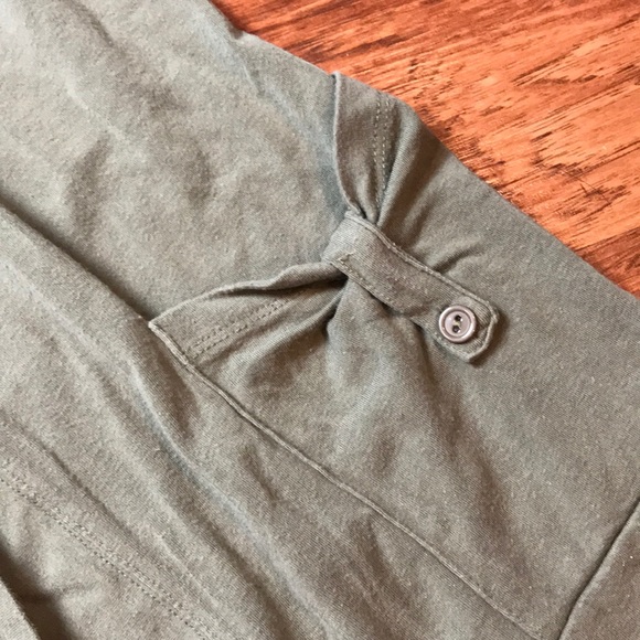 Mod Bod green 3/4 Sleeve Cardigan Size Small - Picture 4 of 5